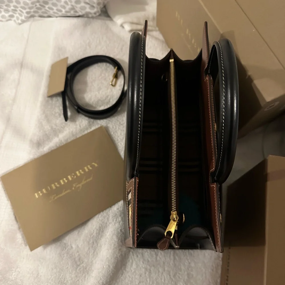 Burberry Tote/shoulder crossbody - Picture 7 of 16